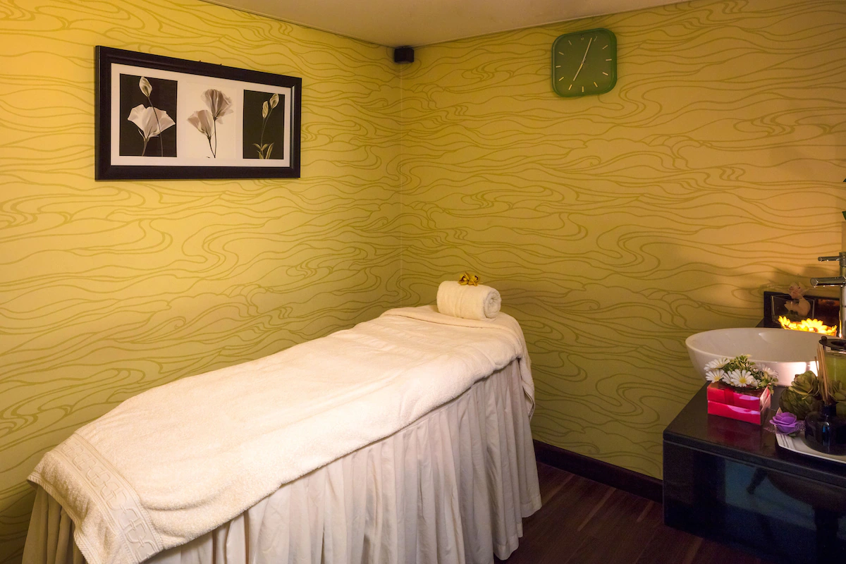 امکانات هتل کورال دبی دیره